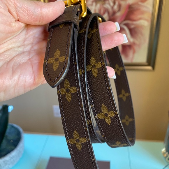 Monogram Strap - Picture 3 of 6
